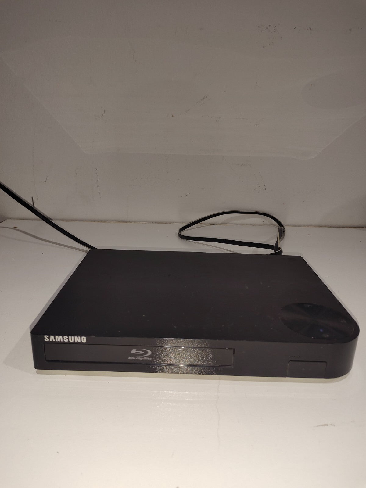 Samsung BD-F5700 Smart Blu-ray/dvd Player 1080p HD Wifi