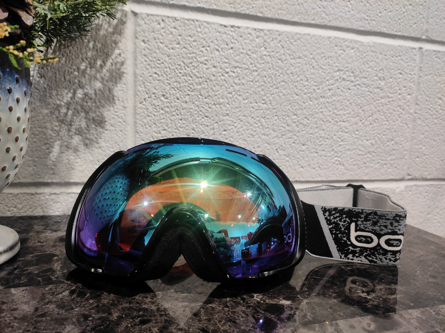 Bolle Snow Goggles Medium Anchor Anti Fog UV Protection USED