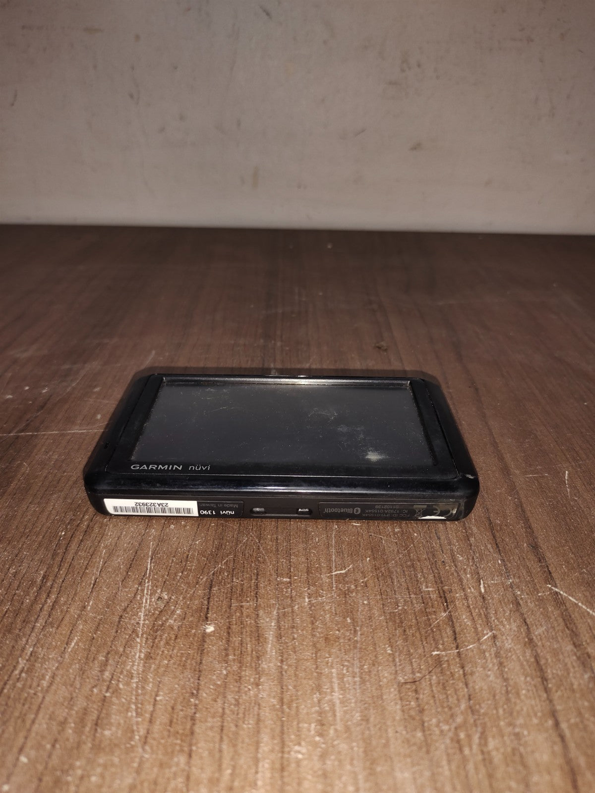 Garmin Nuvi 1390 Car GPS Unit Only