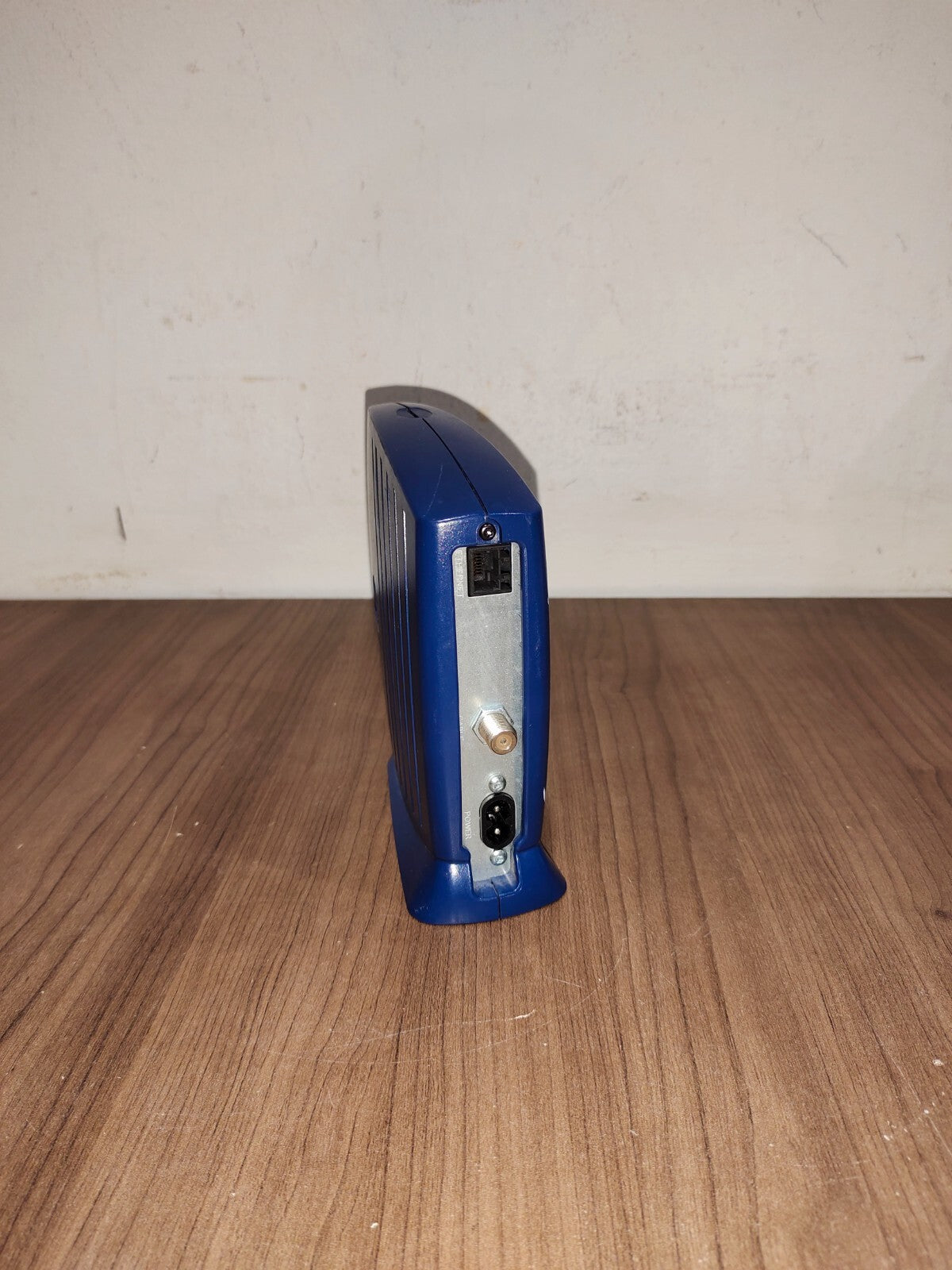 Motorola Surfboard Broadband Internet Cable Modem Router Model SB5102 - 2