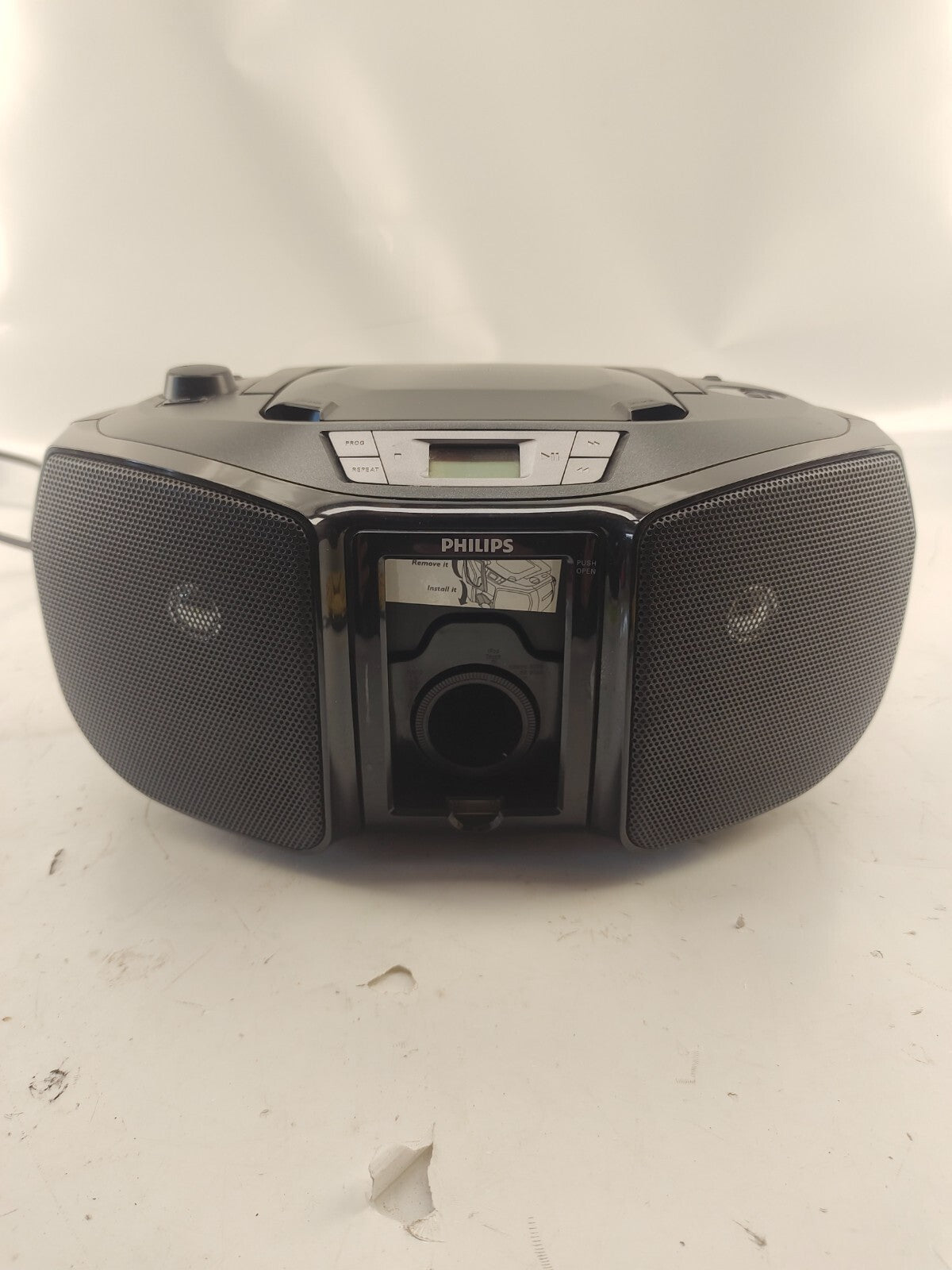 Phillips CD Sound Machine Docking Entertainment System