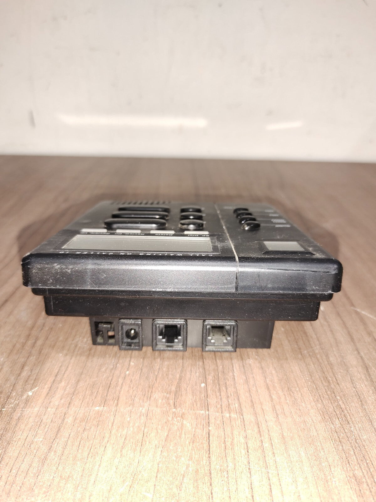 Dialdigital - AN-3000UC Digital Amplified Answering Machine