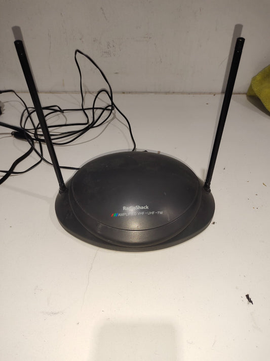 Vintage Radio Shack Amplified VHF-UHF-FM - Model N26
