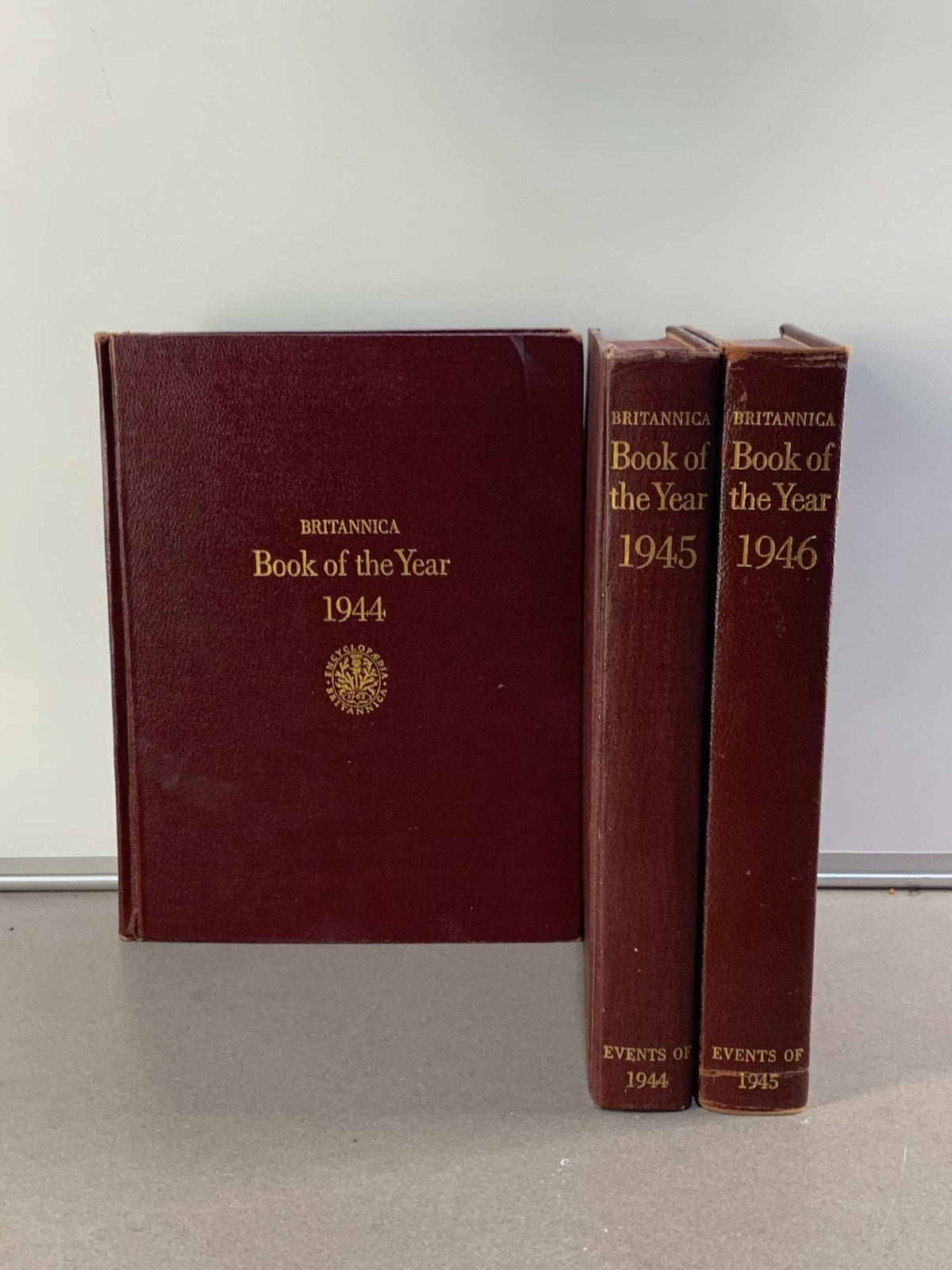 Vintage Encyclopedia Britannica Book Year Lot Set Of 3 1944 1945 1946