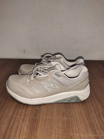 New Balance Womens 928 White Beige Walking Sneakers Shoes - Size US - 8