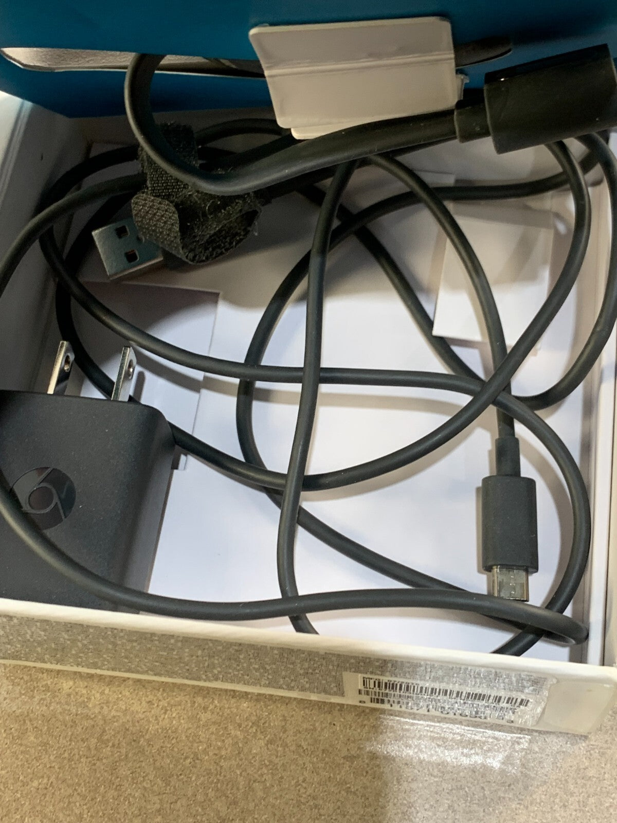 Google GA3A00097-A03 Z01 Chromecast 2nd Generation - Black