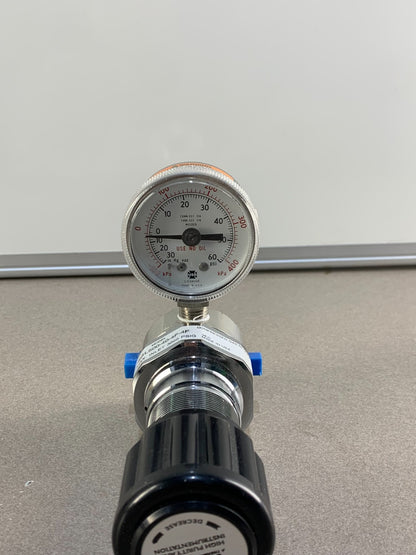 Victor SGL500‑40‑4F‑4F Regulator 0‑40PSIG 1/4" NPT SS 3000 PSI Inlet Clean Room