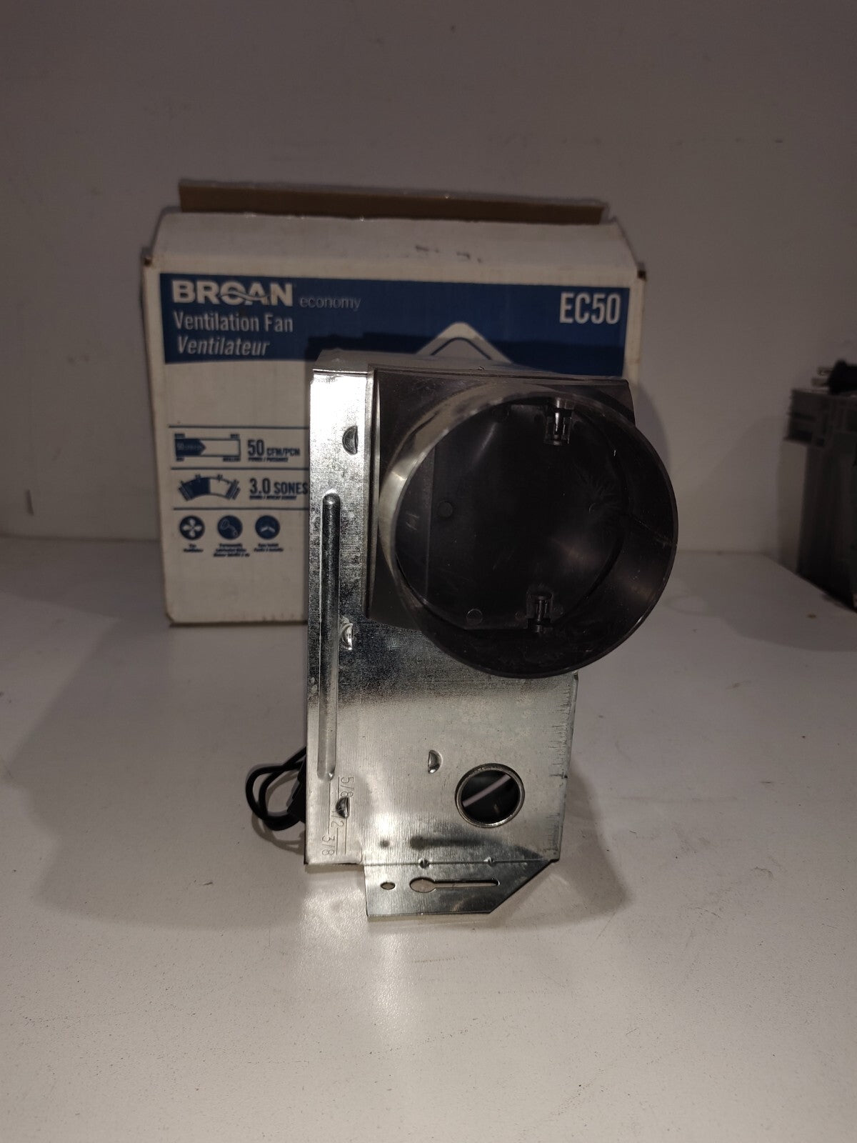 Broan EC50 Grille Upgrade, White Ventilation fan