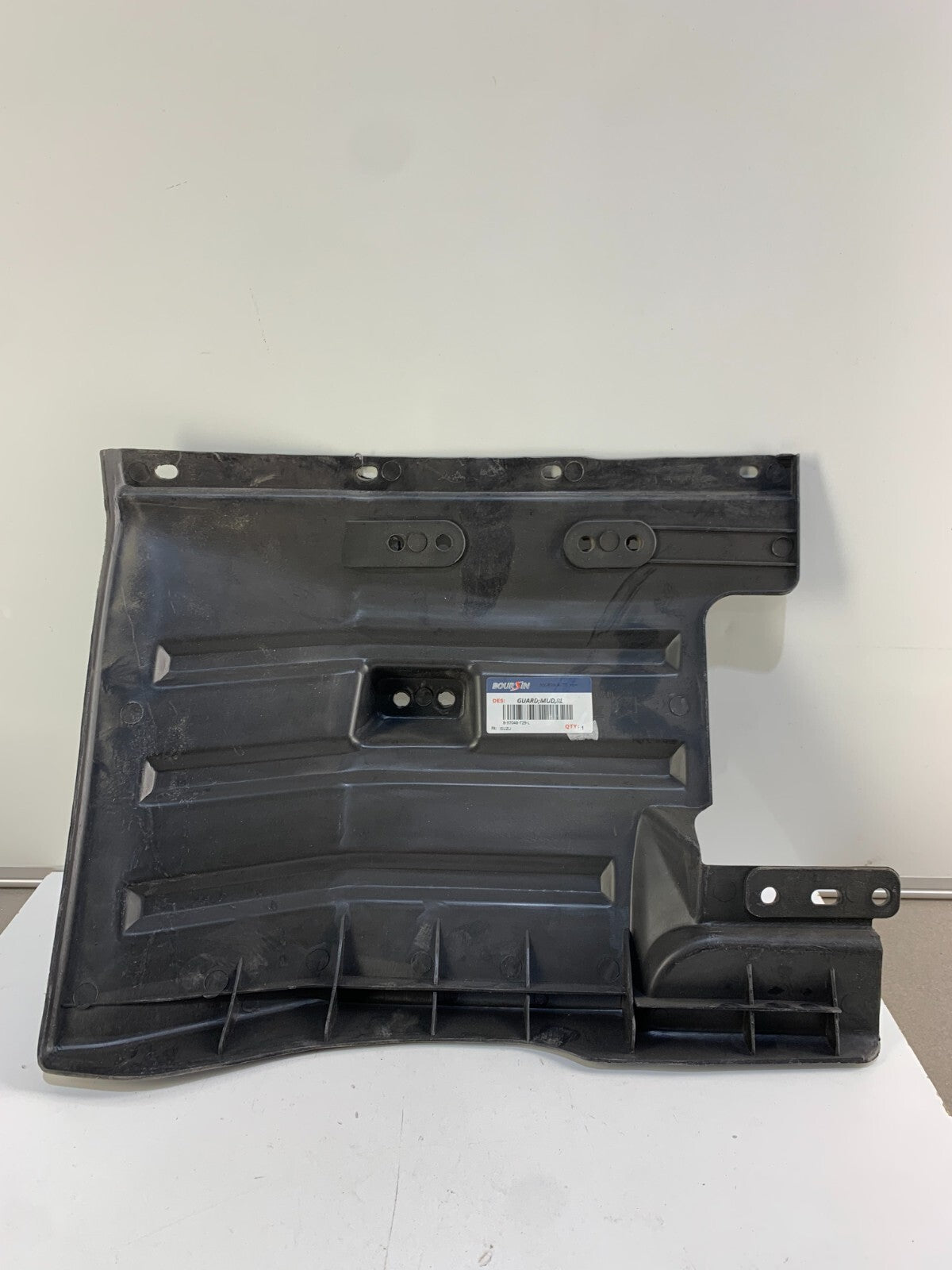 Genuine Isuzu-Guard Mud-Flap (Driver Side) For NPR NQR NRR 4BD2 4HE1 3.9L 95-07