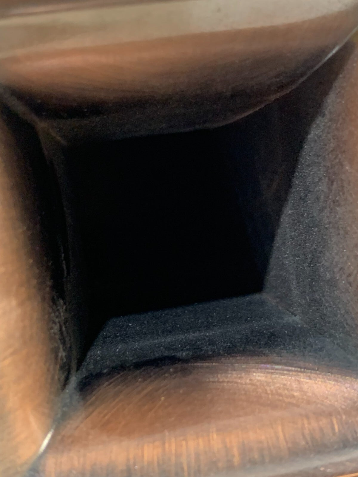 Beautiful vase Made in Iraq