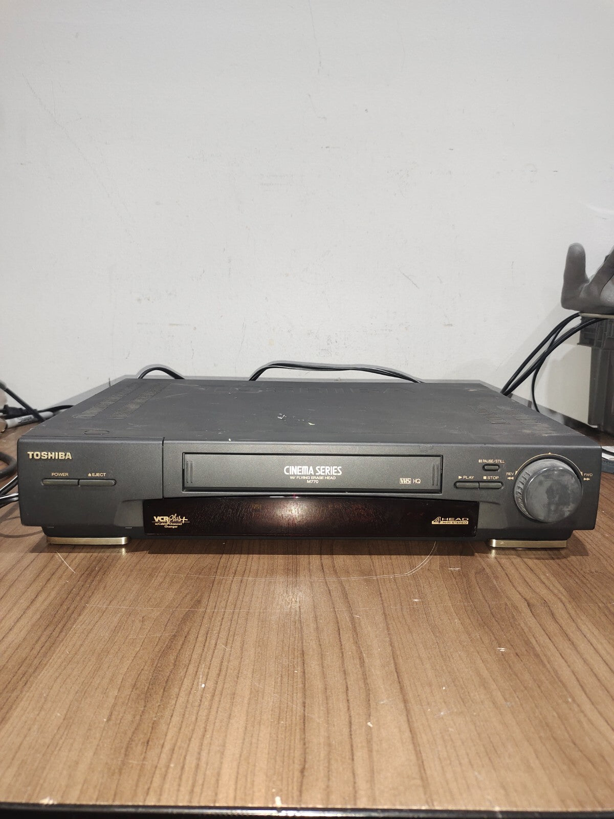 Toshiba M770 Cinema Series 4 Head VHS Player/ Recorder