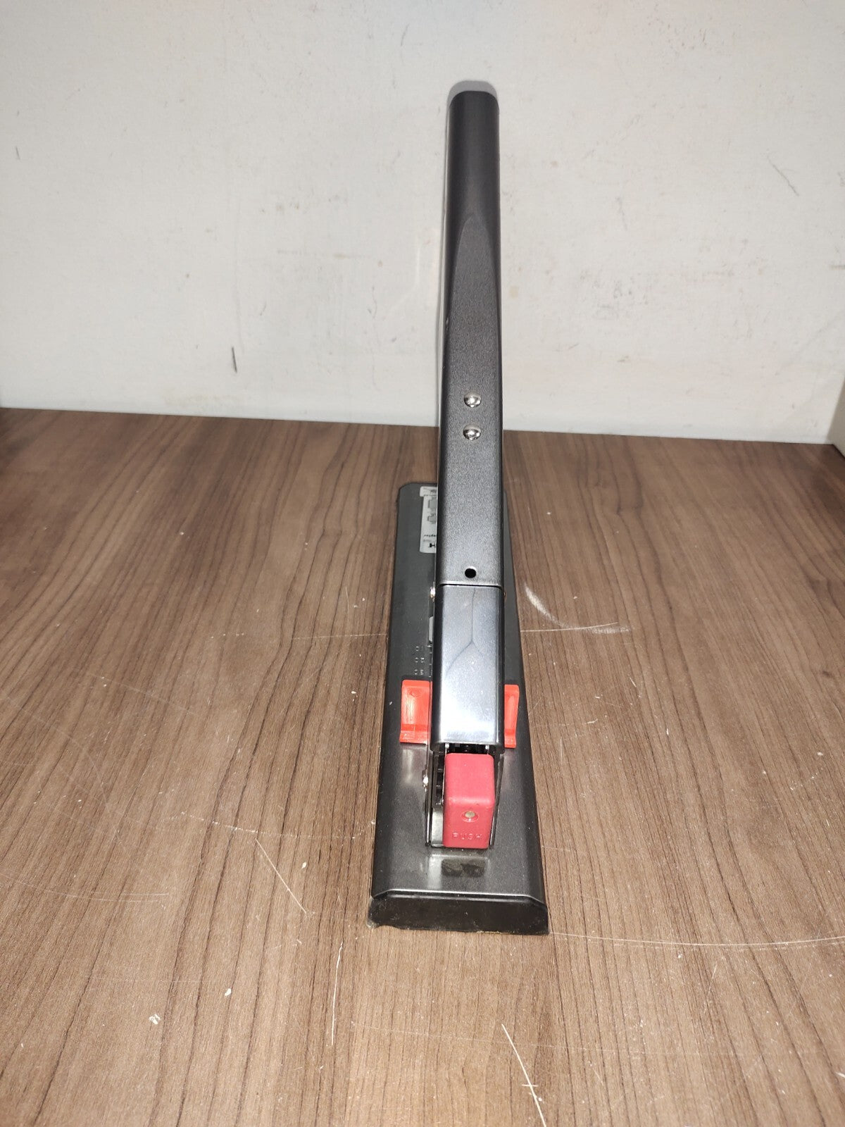 Stanley Bostitch Extra Heavy Duty High Capacity Stapler 2 to 215 Sheet 00540