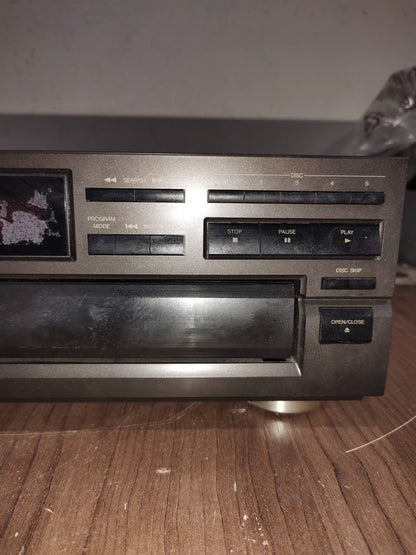 Technics SL-PD627 CD Compact Disc Changer - 5 Disc