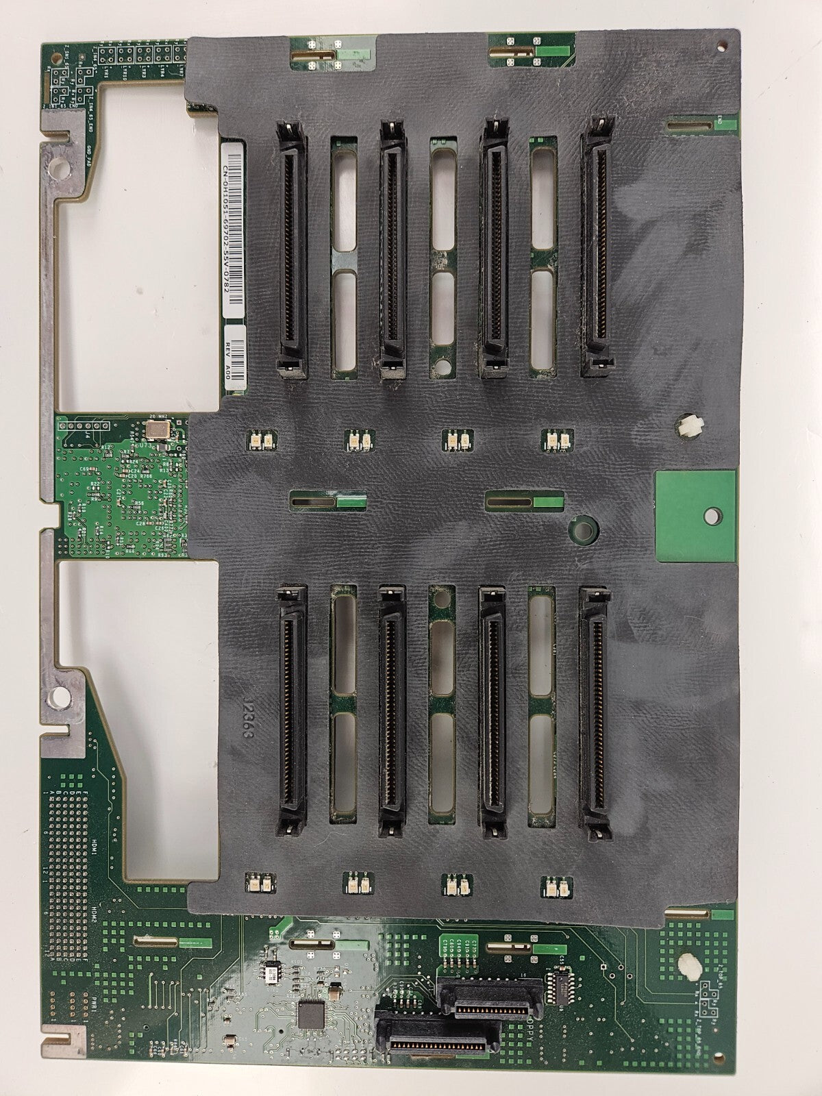 Dell Poweredge 2800 SCSI Backplane Assembly H1051