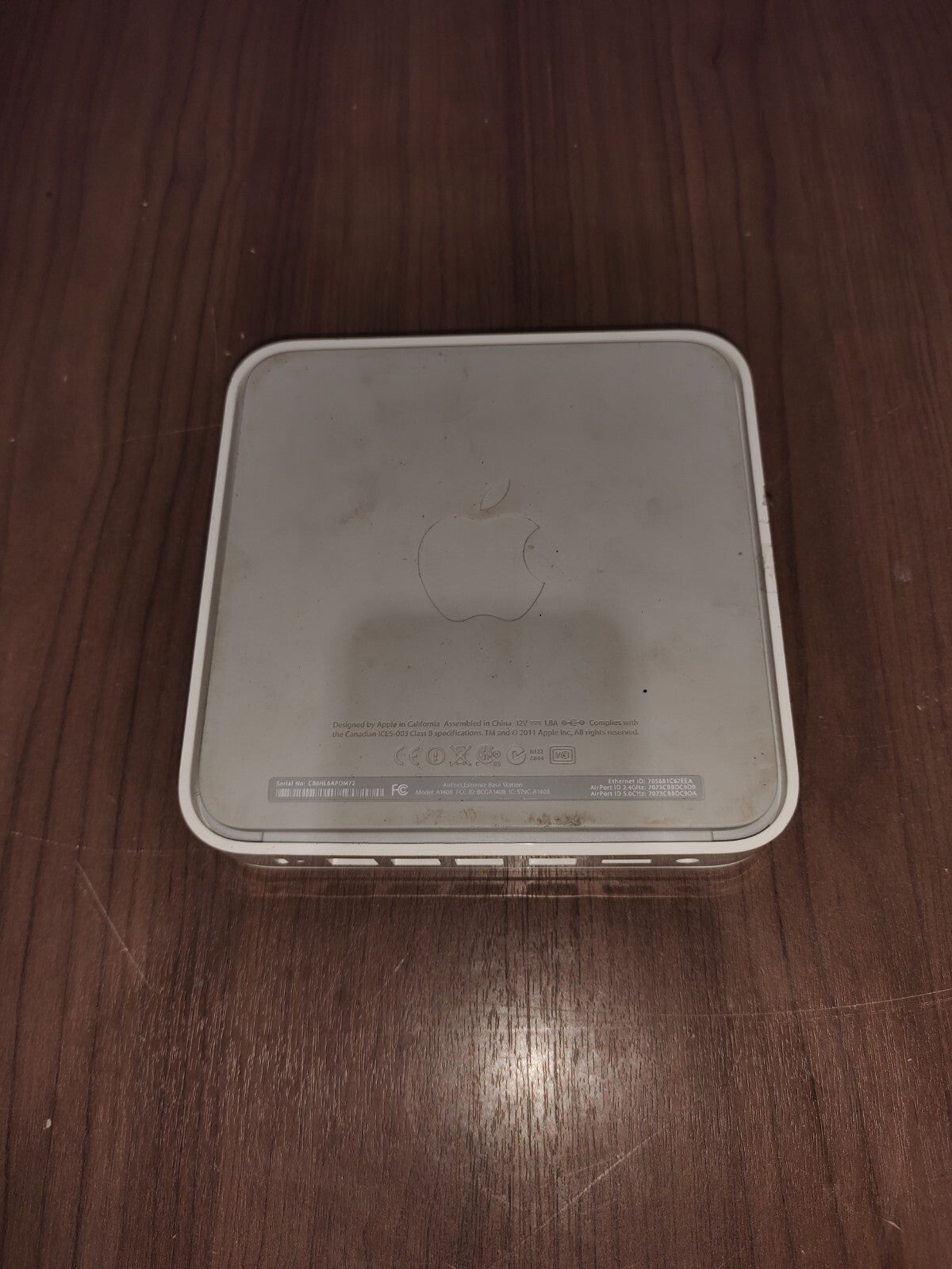 Apple A1408 Airport Extreme Base Station Wireless 802.11n Wifi Router