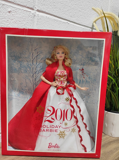 BARBIE DOLL 2010 HAPPY HOLIDAY CHRISTMAS