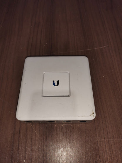 Ubiquiti Networks UniFi Security Gateway 1000Mbps Gigabit (USG)