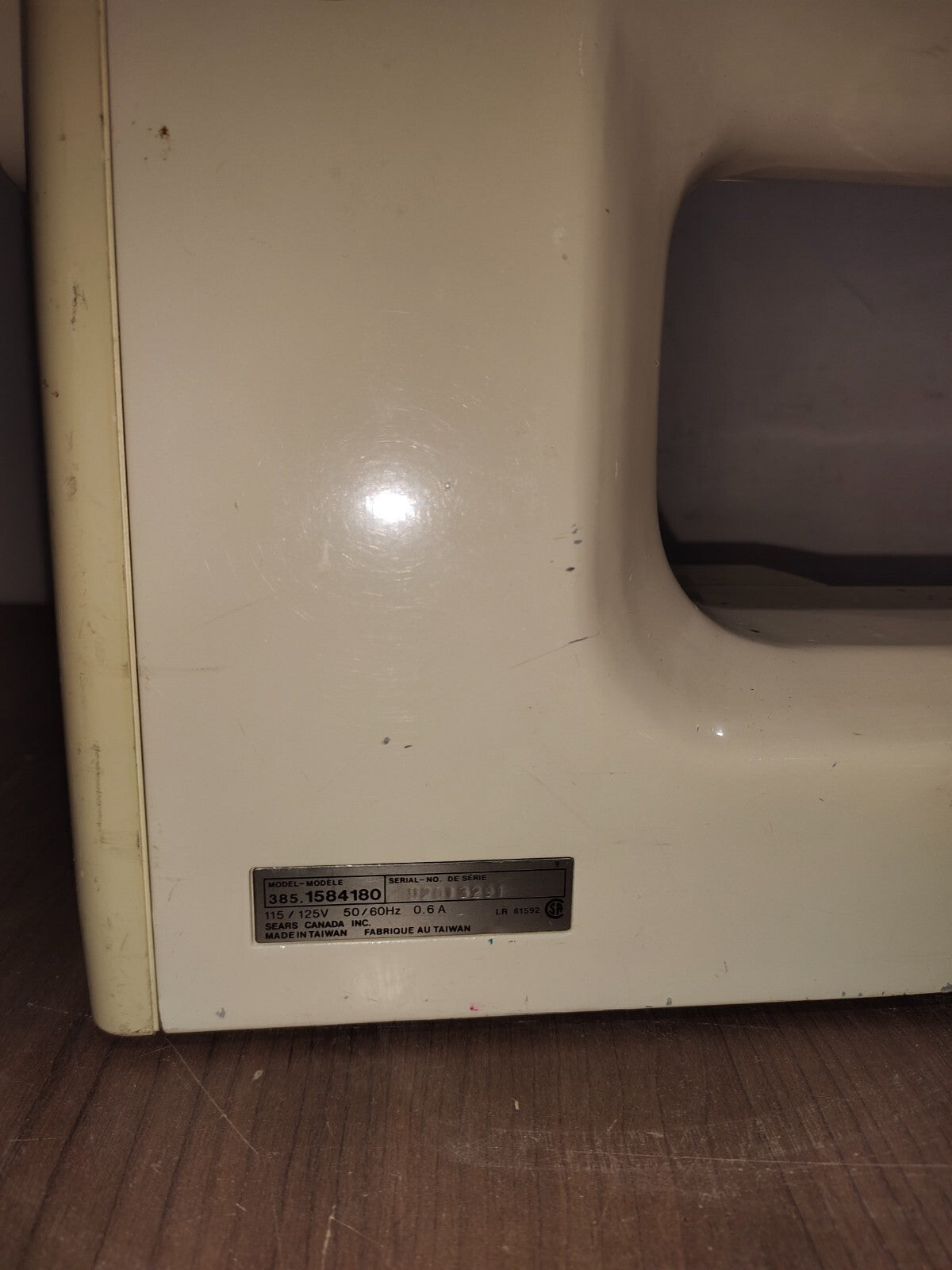 Sears Kenmore Model  1584180 16-stitch Free-Arm Sewing Machine