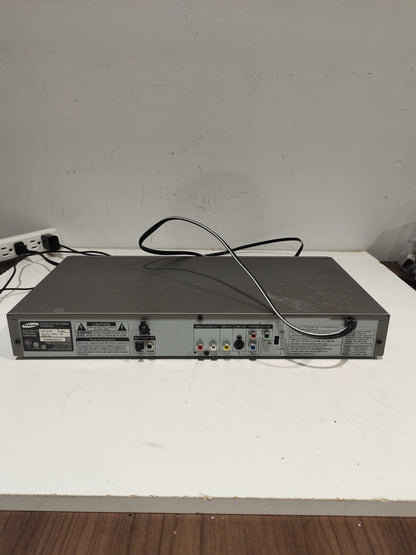 Samsung Progressive Scan DVD Player Model DVD-P231