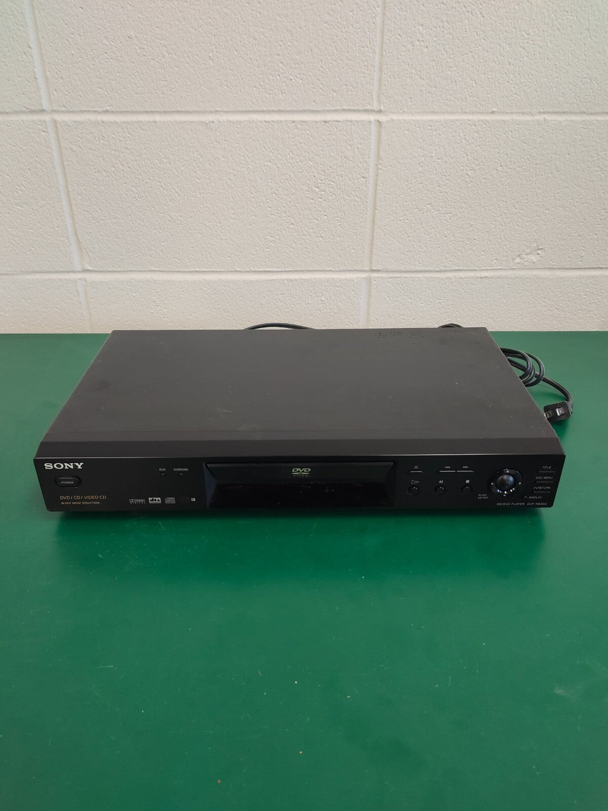 Sony DVP-NS300 DVD Player DVD/CD/VIDEO CD
