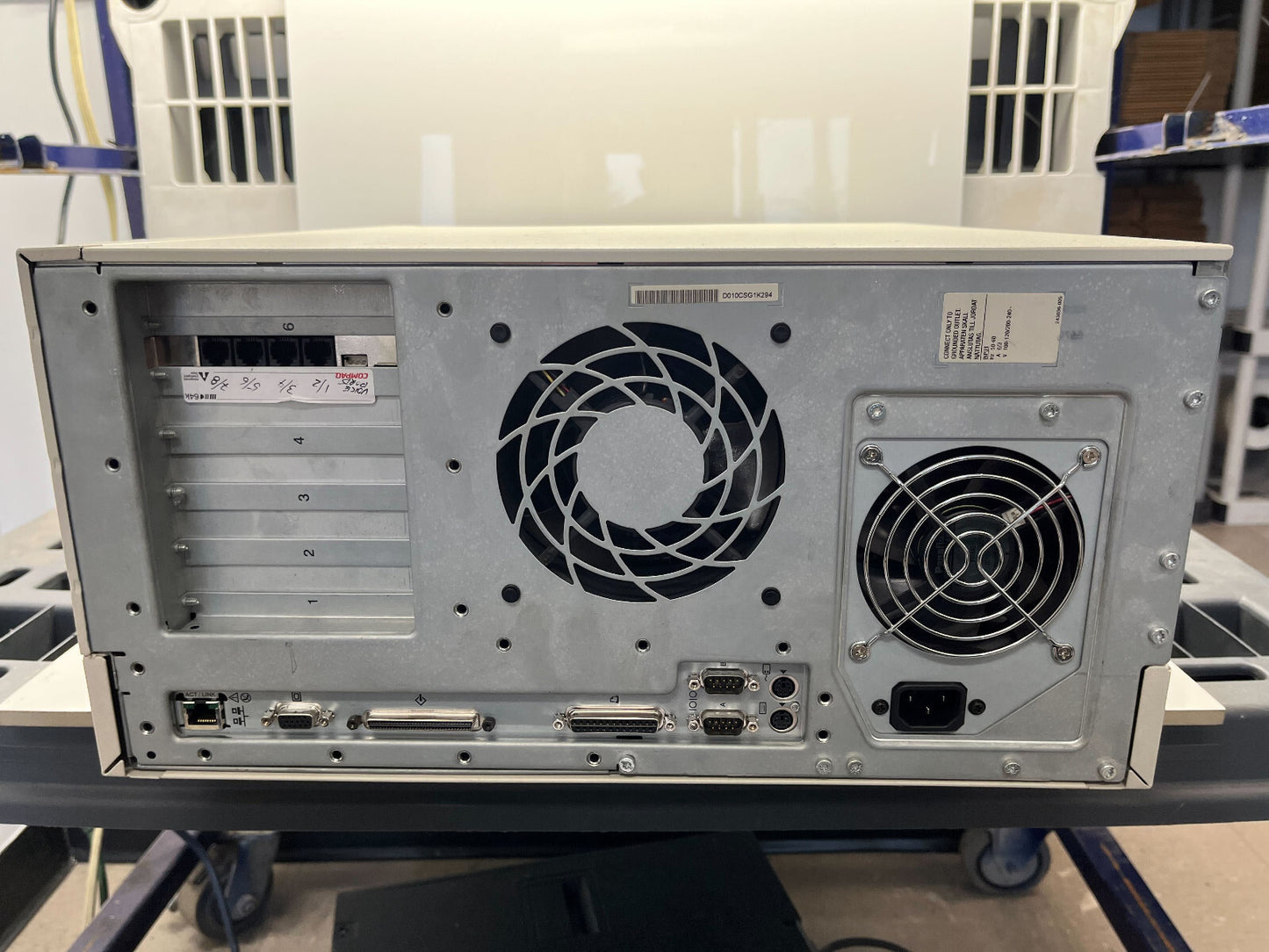 Vintage Compaq Proliant 800 Server Pentium 3 550 MHz 320MB RAM 9.1GB SCSI HDD