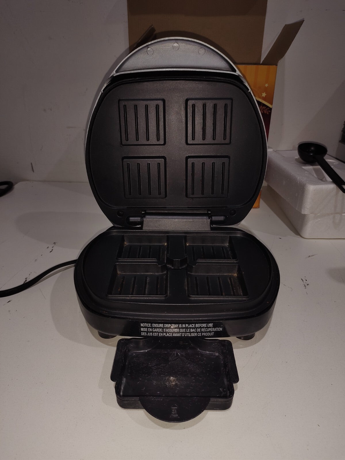 Chicago Sliders Non-stick Electric Grill - New In Box