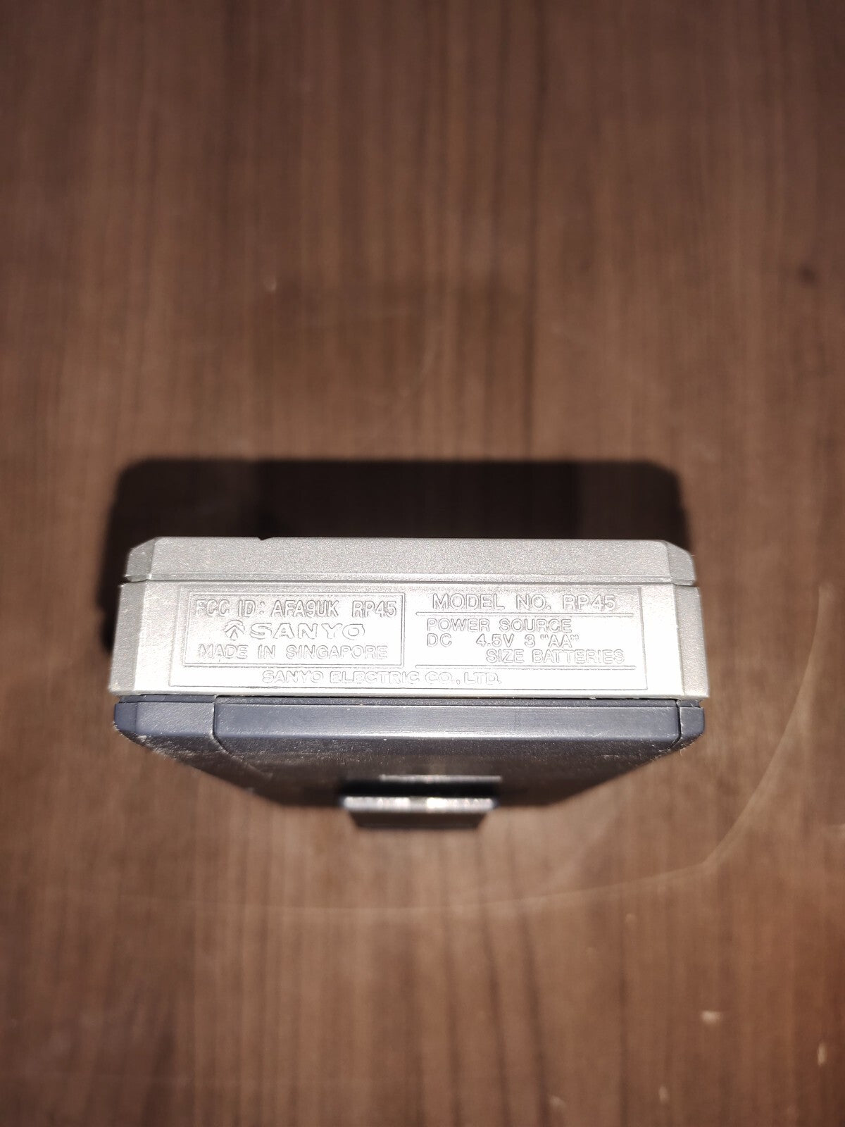 Sanyo Vintage Portable AM/FM Radio RP-45 Walkman Style Radio