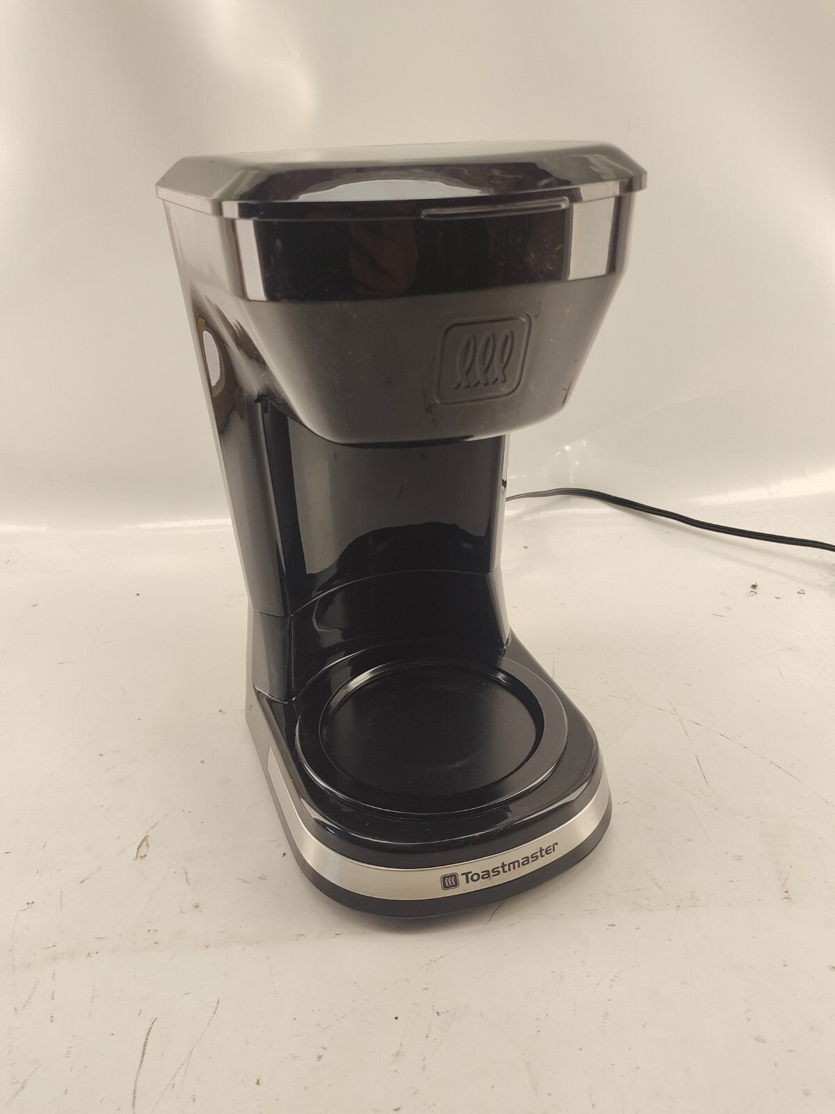Toastmaster Electric 12-cup Coffee Maker Pause Serve Non-Skid Rubber Feet