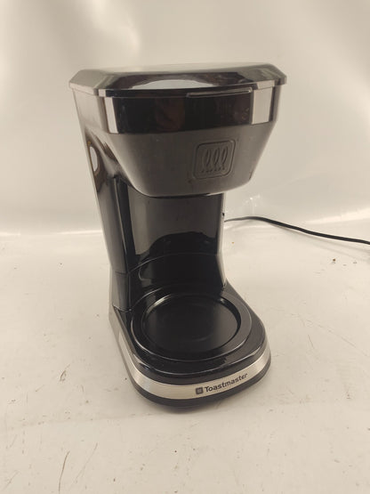 Toastmaster Electric 12-cup Coffee Maker Pause Serve Non-Skid Rubber Feet
