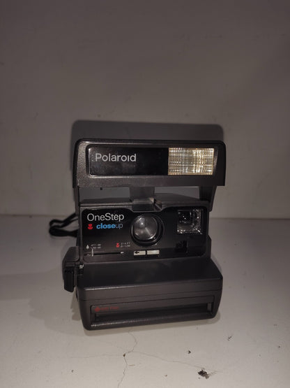 Vintage Polaroid One Step Close Up, 600 instant Film Camera - Made In UK