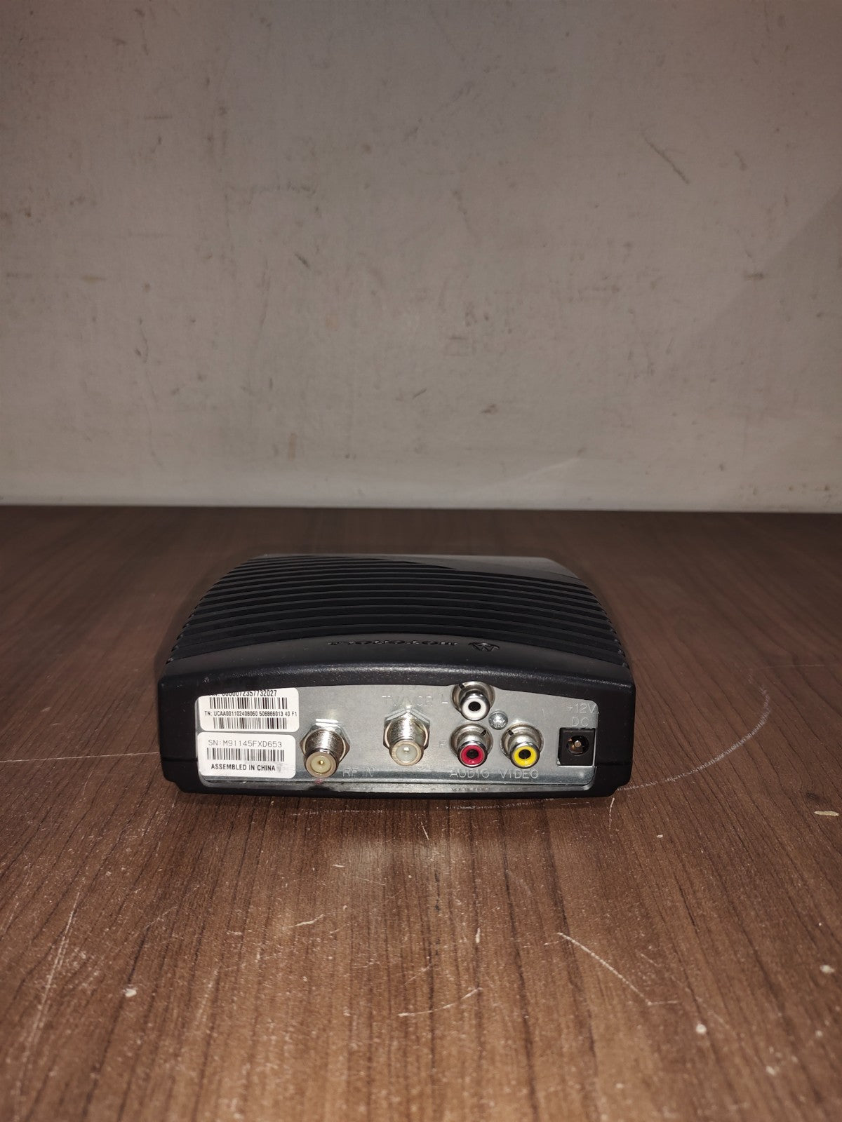 Motorola DCT700/US Digital Cable TV Adapter Converter Receiver Box - 1