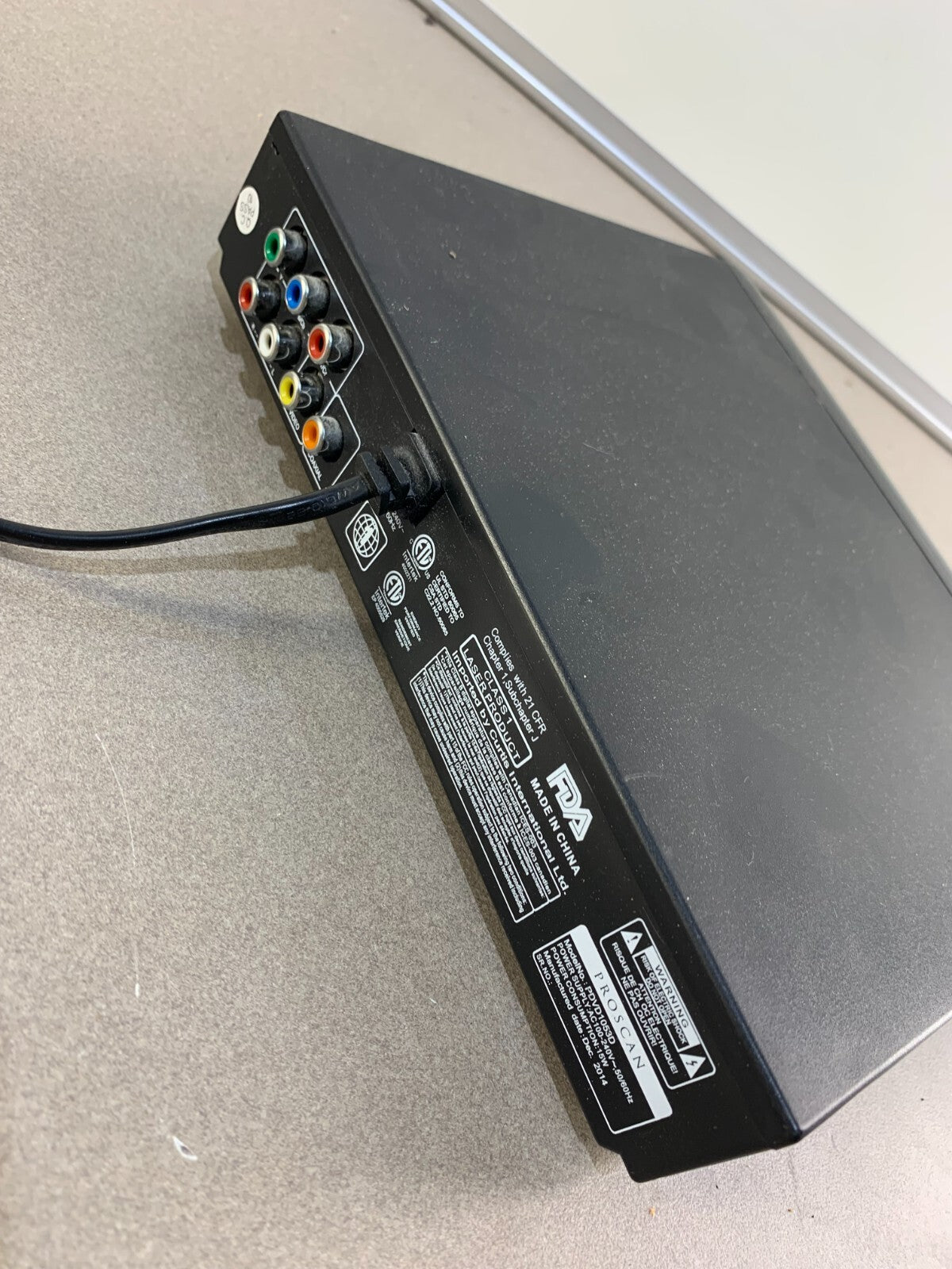 PROSCAN PDVD-1053D Compact Progressive - DVD Scan Player