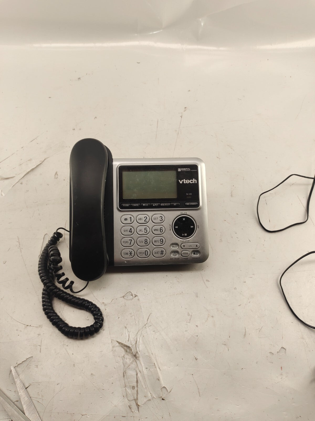 VTech Expandable Corded Cordless Phone System Answering Machine