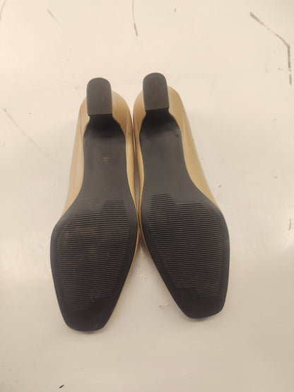 Tradition Women's Karina Pump Hell Ginger Size 8 US