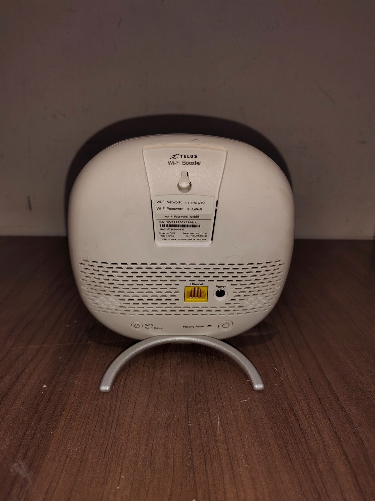 Telus WiFi Booster Model DWS - NO A/C PWR ADAPTER - 3