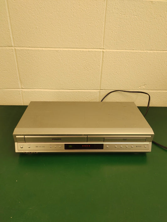 Toshiba SD-V320SC2 DVD VCR Combo Player PARTS OR REPAIR Only