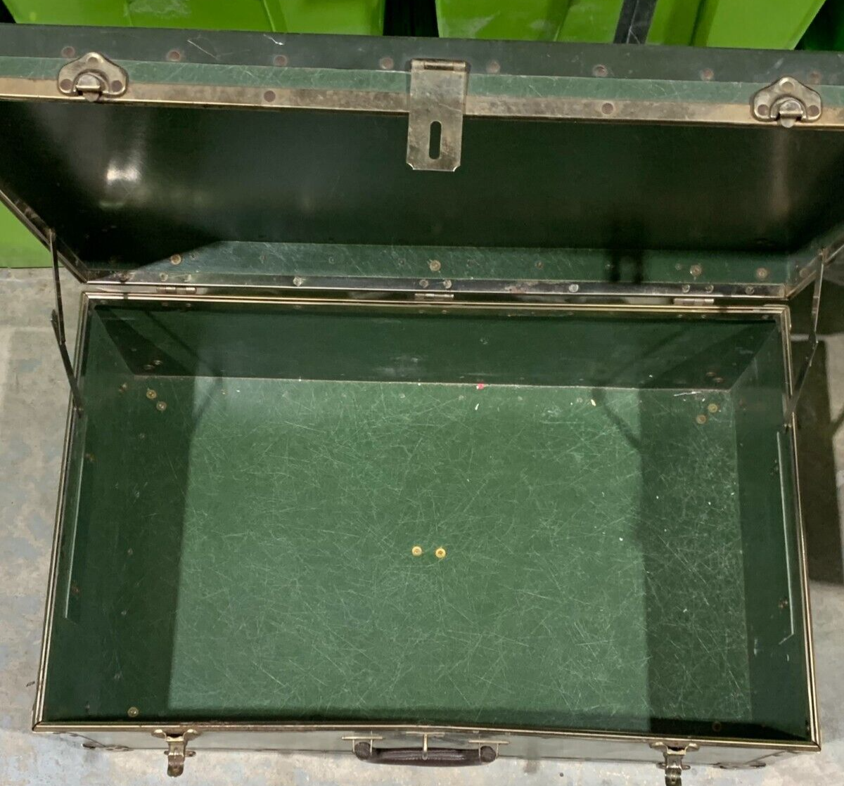 Canadian Armed Forces Vintage Barracks Box