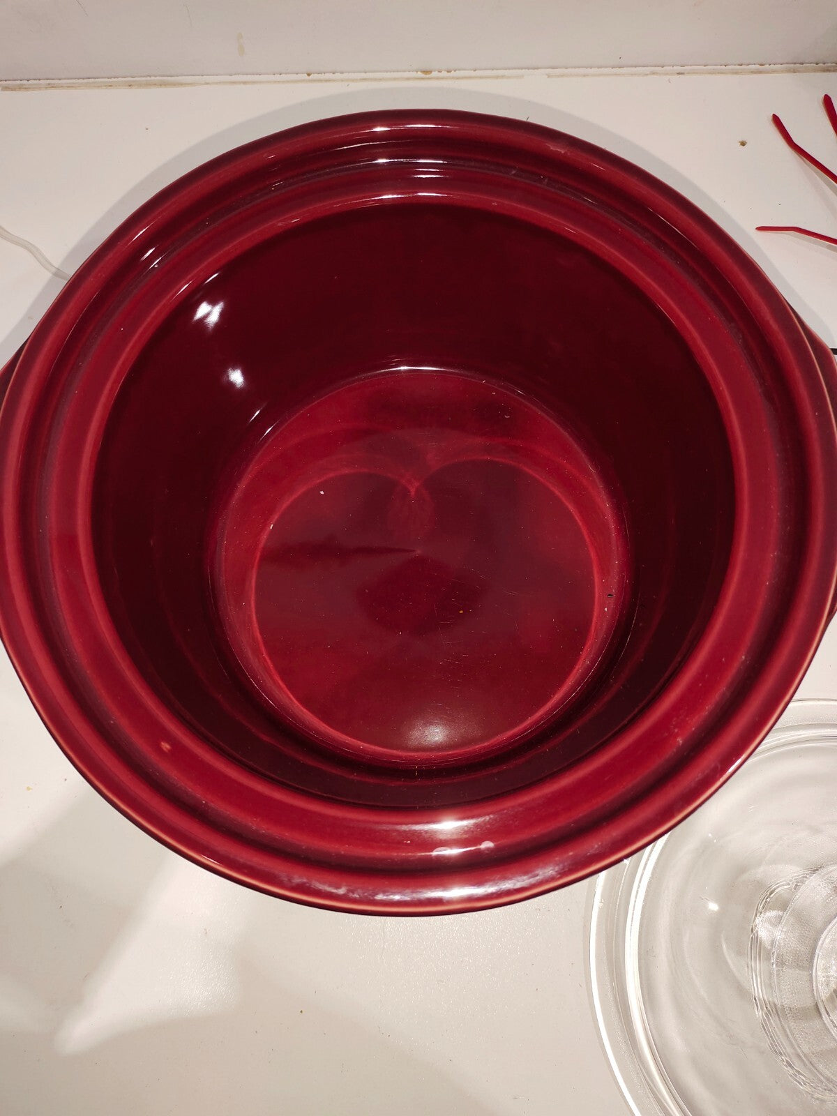 Vintage Rival Crock-Pot Embossed Slow Cooker Red Floral Print