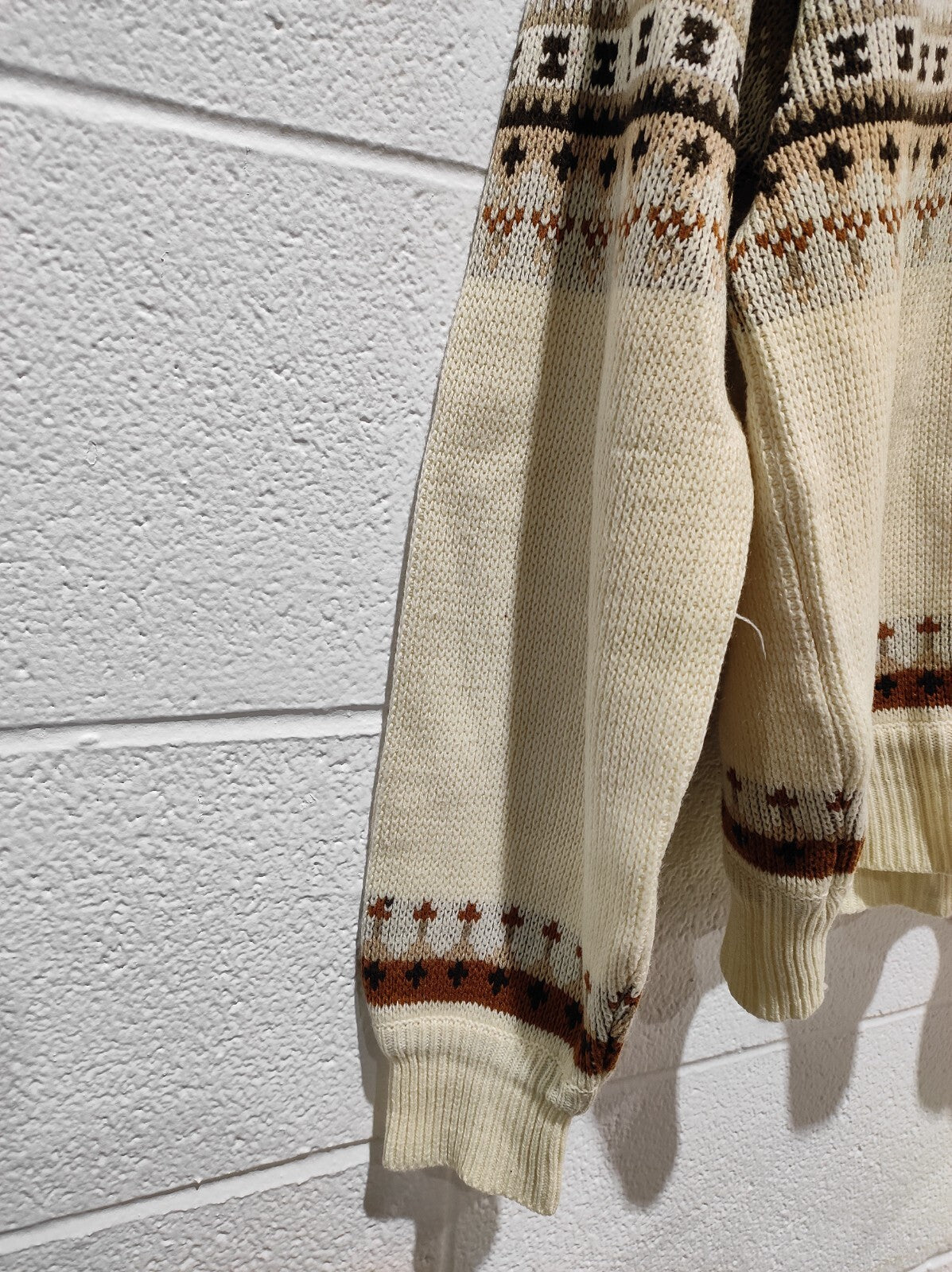 Vintage 70s HUDSON BAY Baymart Fair Isle Arcylic Sweater Pullover Men's