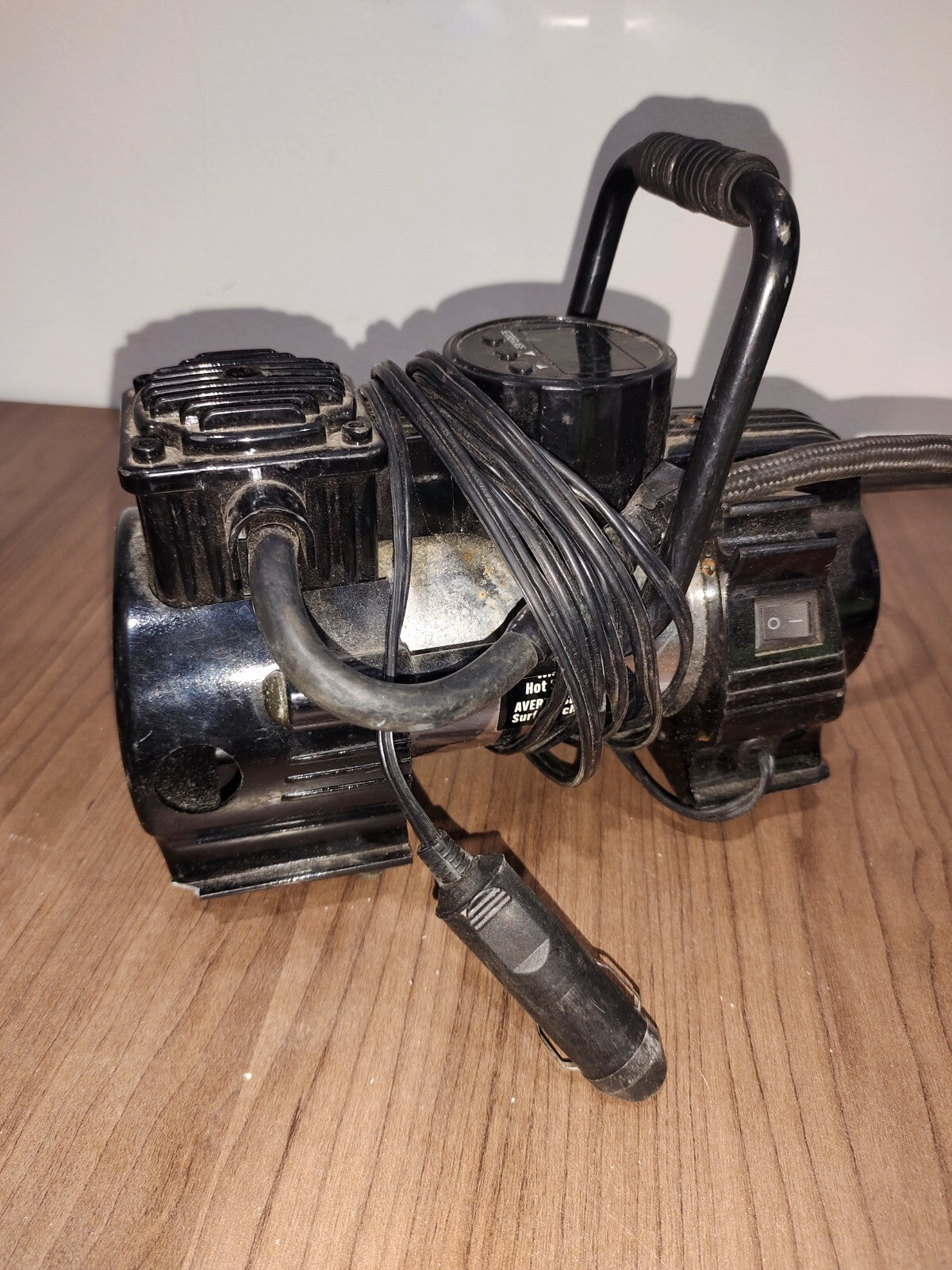 Motomaster - Direct Drive Air Compressor - Untested Black