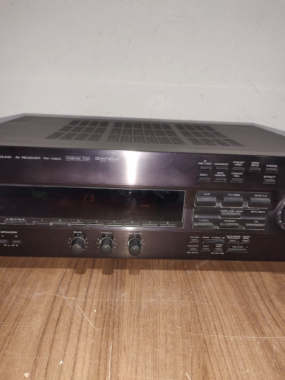 YAMAHA Natural Sound RX-V493 AV Stereo Receiver 220 Watts