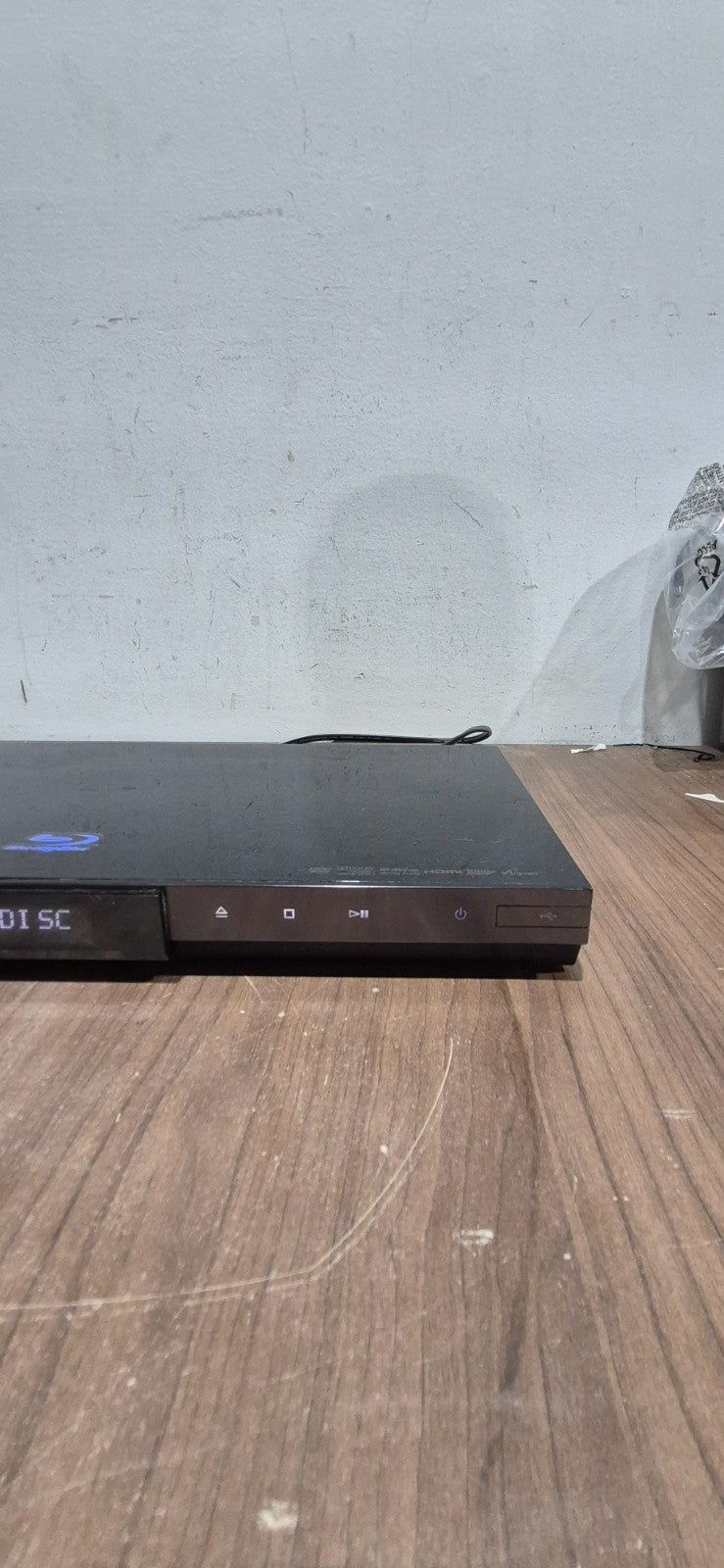 Samsung 1080p Full HD Blu-Ray Disc Player - Model - BD-C6500