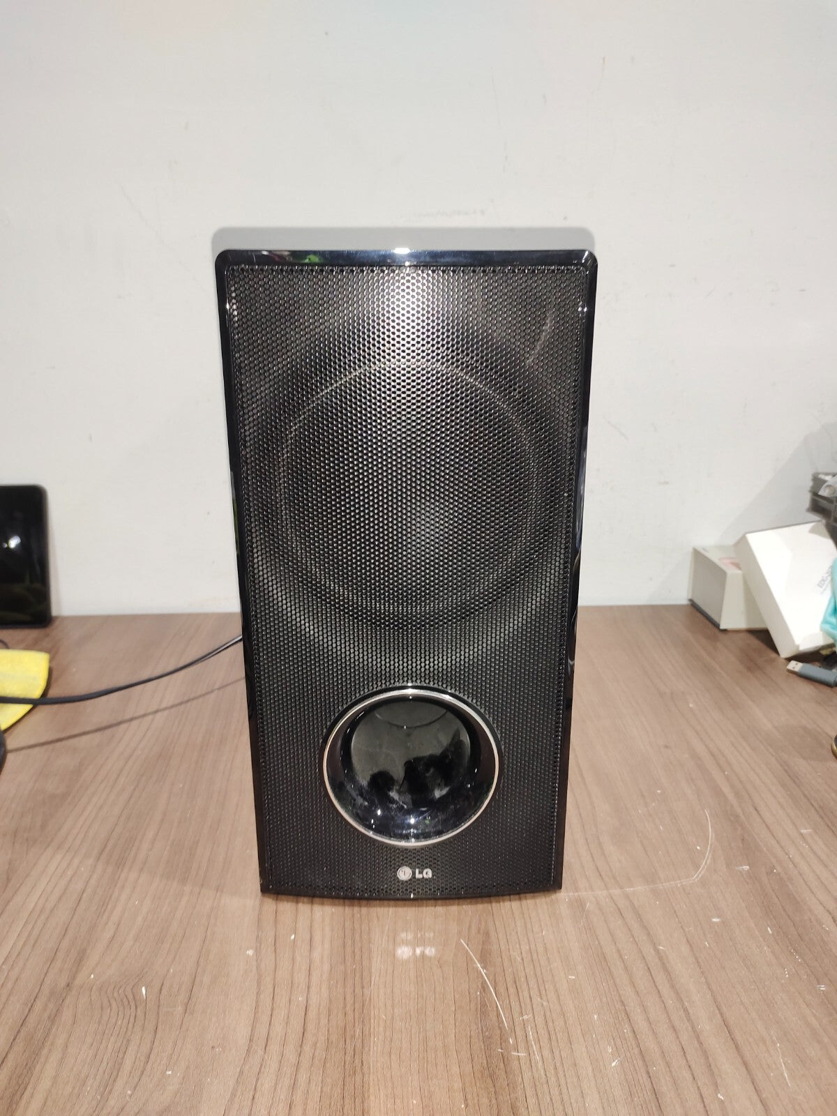 LG Wireless Active Subwoofer SHS36-D Bluetooth For Home Theater Sound Bar Black