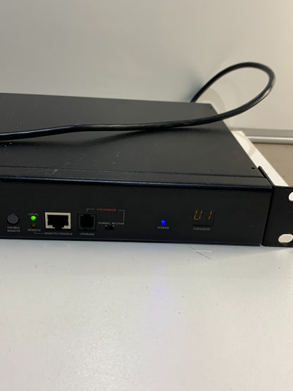APC AP5202 16-Port Multi Platform Analog KVM Switch, TESTED
