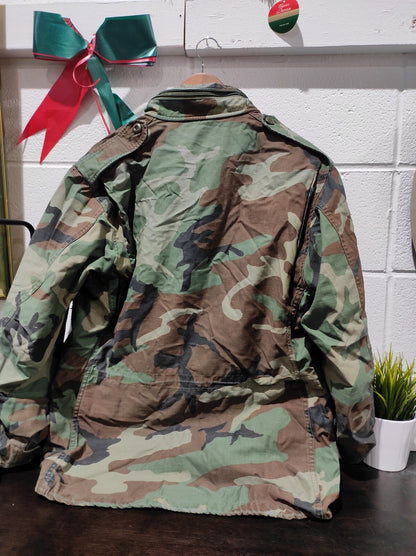 Vintage US Army Camo Lined Field Jacket "B. Swein" Cold Weather Size Medium