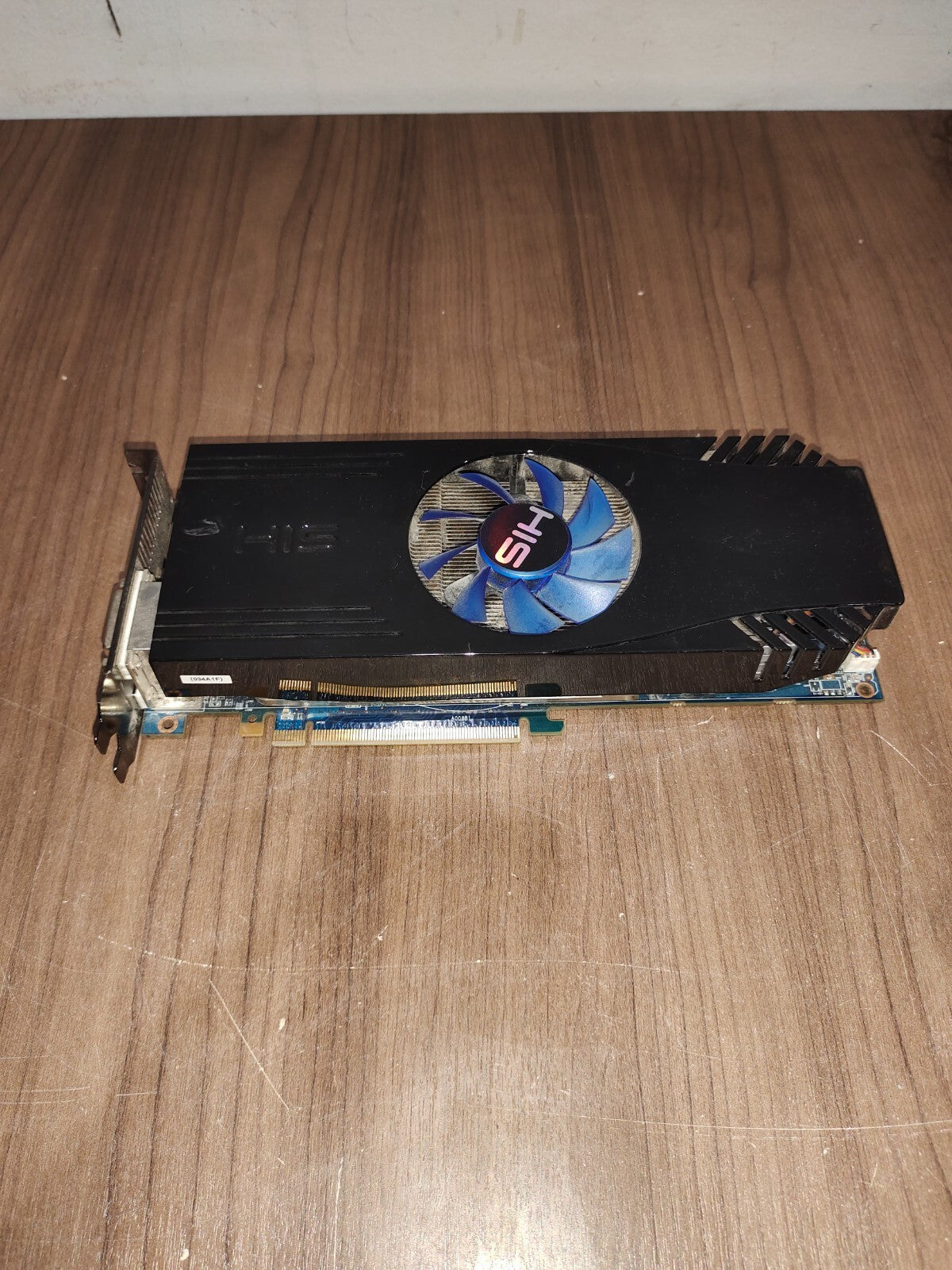 HIS ATI Radeon HD5830 1GB GDDR5 Dual DVI DisplayPort HDMI Video Card SN3-21F-A