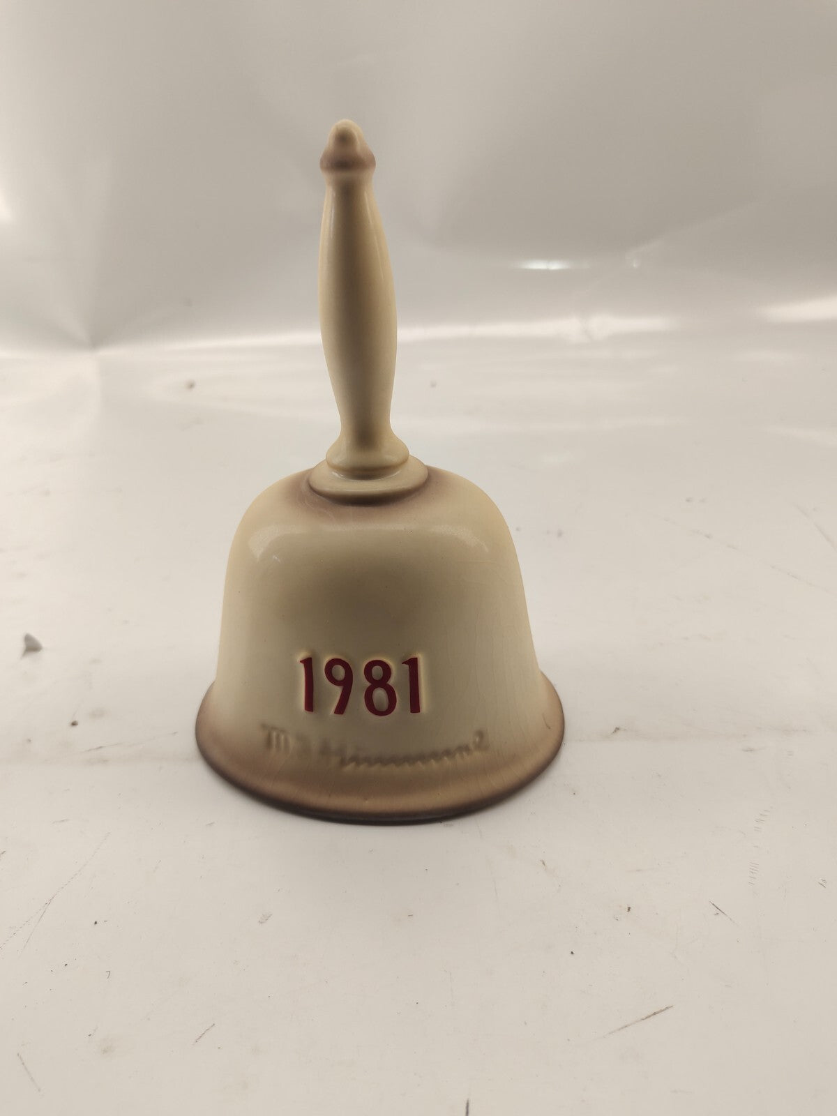 1981 Adorable Vintage Hummel/Goebel Fourth Edition Handcrafted Annual Bell