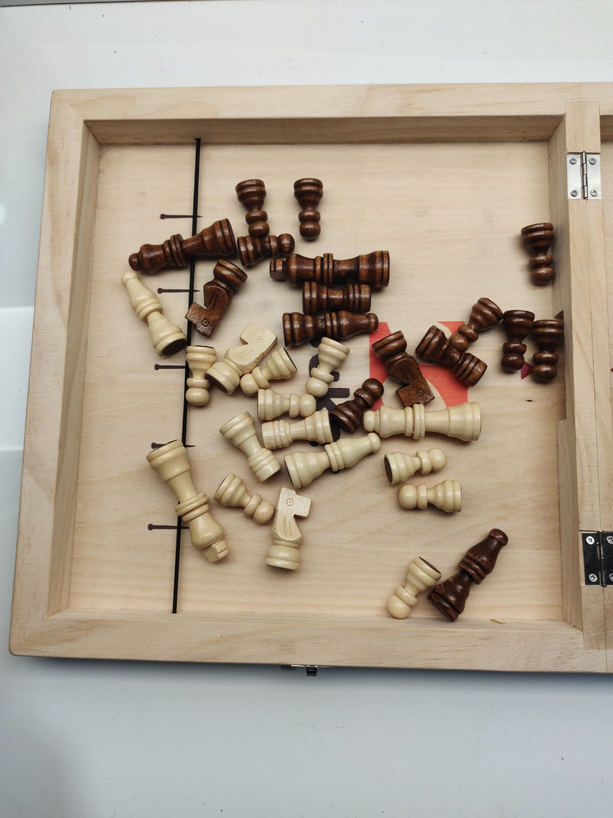 Zrauker wooden chess board game