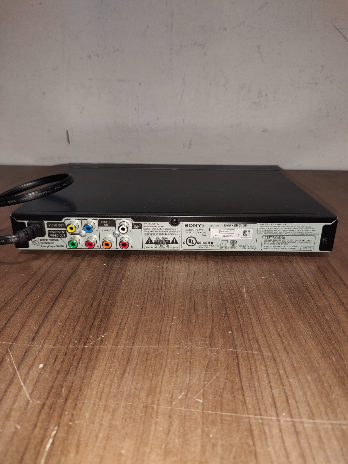 Sony Progressive Scan CD and DVD Player - Black - DVP-SR210P