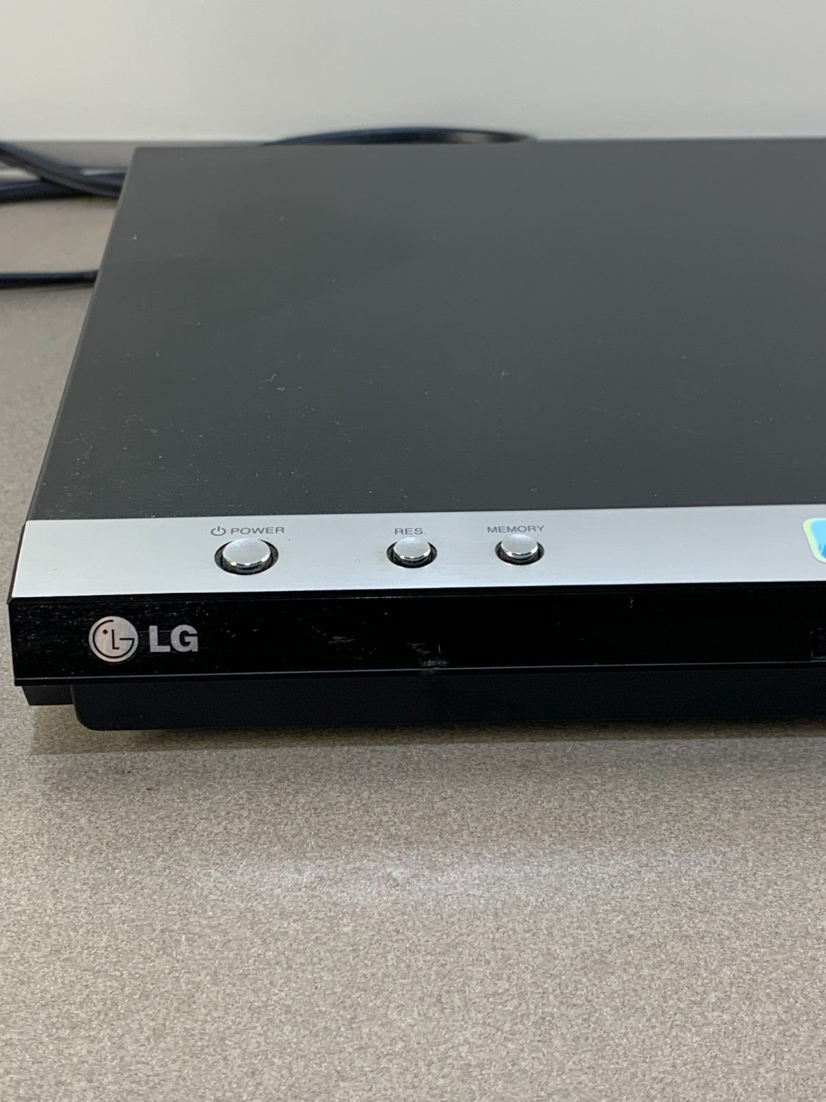 LG LDA-731 DVD Player with manual